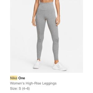 Nike one leggings New in bag. Size small gray